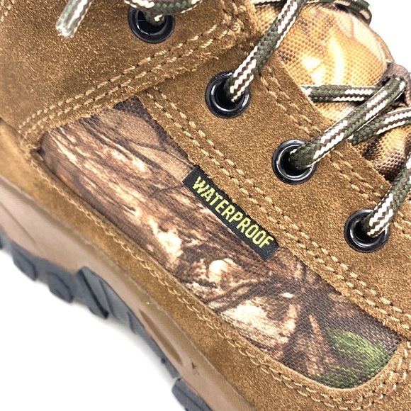 Magellan Boys Run n Gun II Realtree Xtra Camo Waterproof Outdoor Boots - Picture 11 of 13